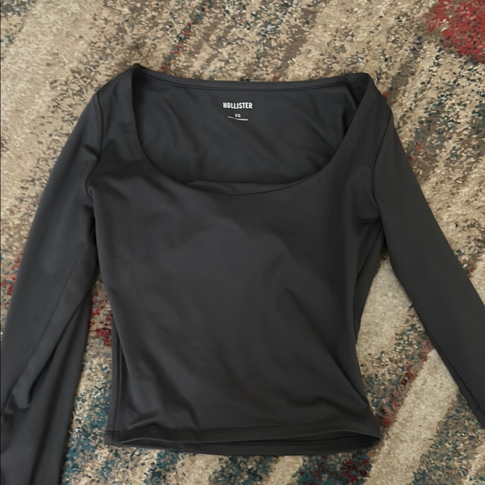 Hollister Women's Black Long Sleeve Top
